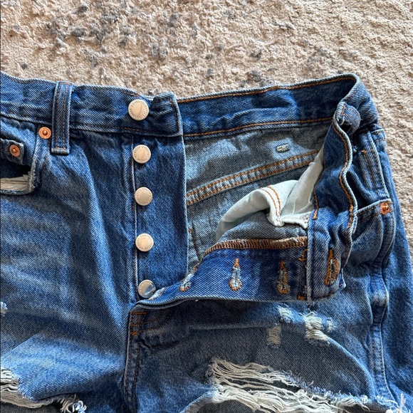 Universal Thread Blue Distressed Jean Shorts - Picture 3 of 3